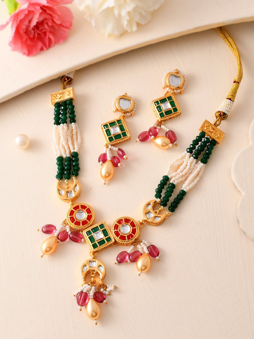 

DASTOOR Gold Plated Stone Studded & Beaded Jewellery Set