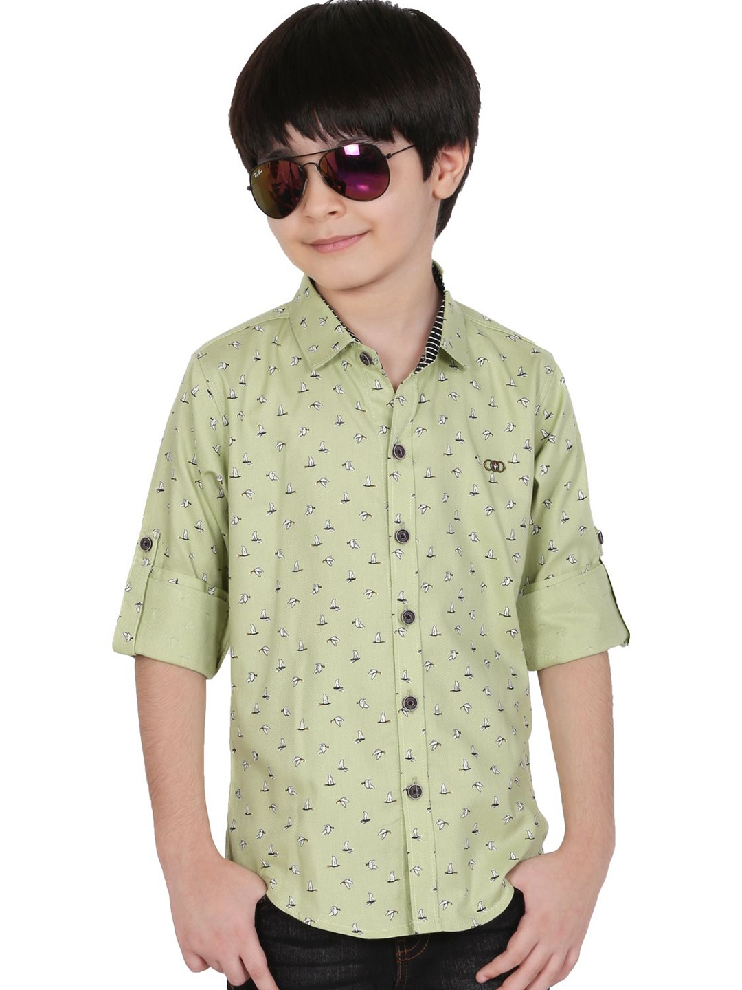 

MashUp Boys Classic Spread Collar Conversational Printed Cotton Casual Shirt, Green