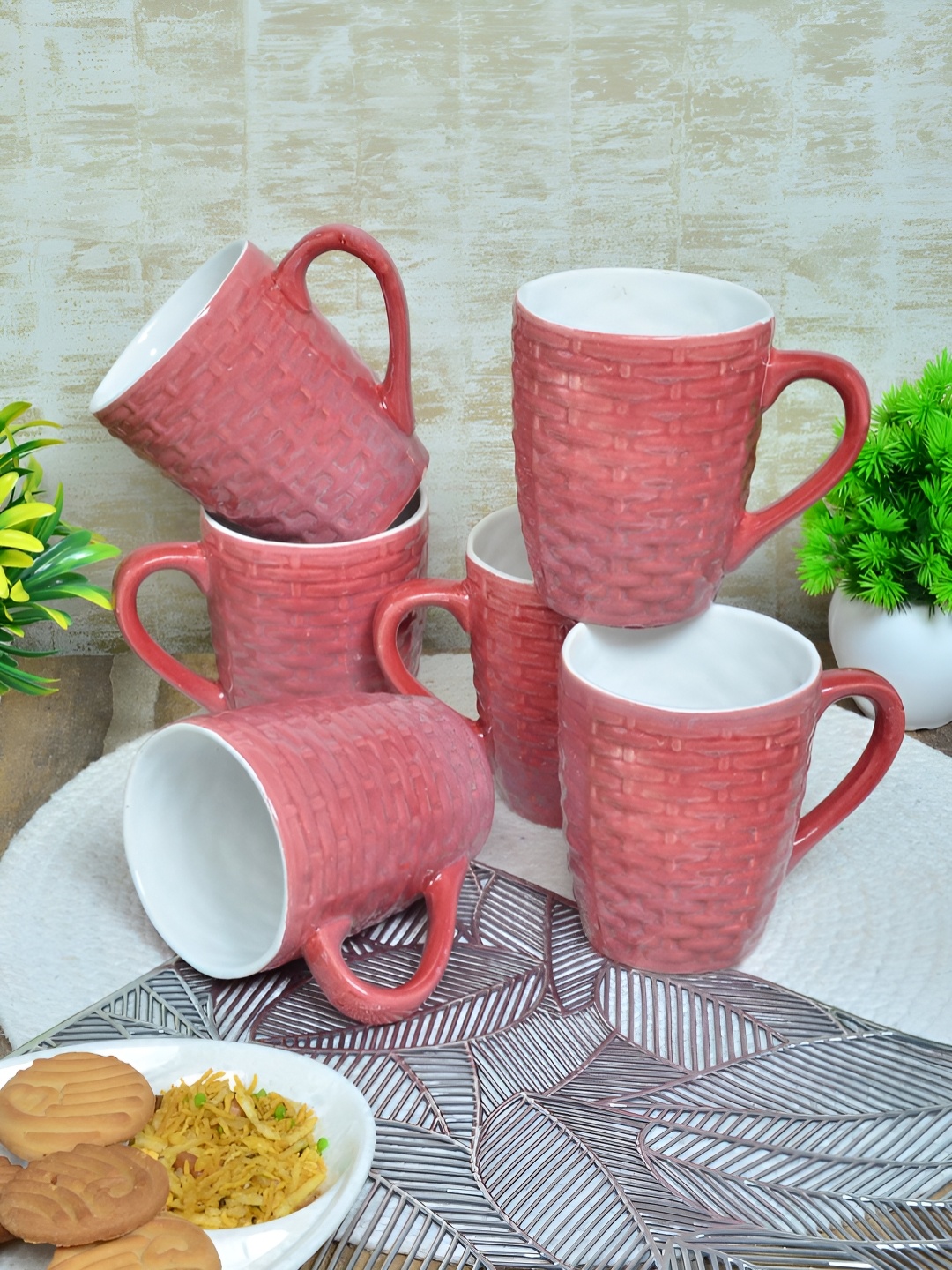 

FABINALIV Red & White 6 Pieces Textured Ceramic Glossy 310 ml