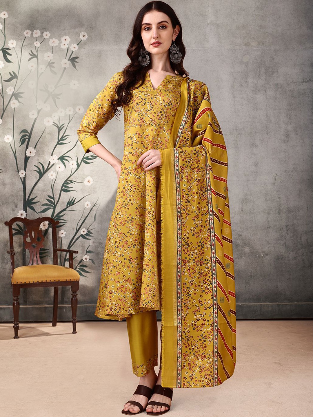 

KALINI Geometric Printed Notch Neck Anarkali Kurta with Palazzos & Dupatta, Yellow