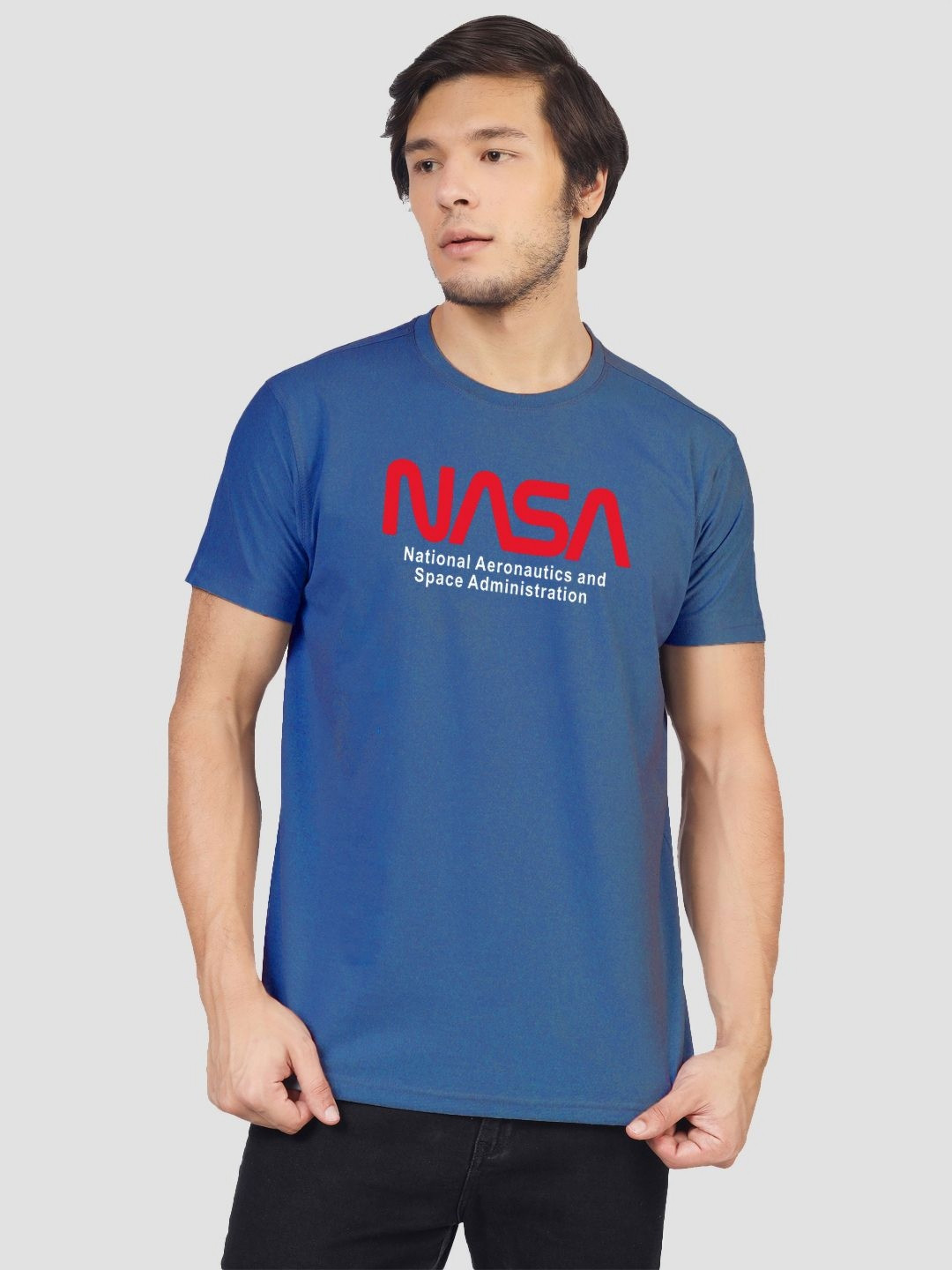 

Greylongg Men Solid Round Neck Cotton T-shirt, Blue