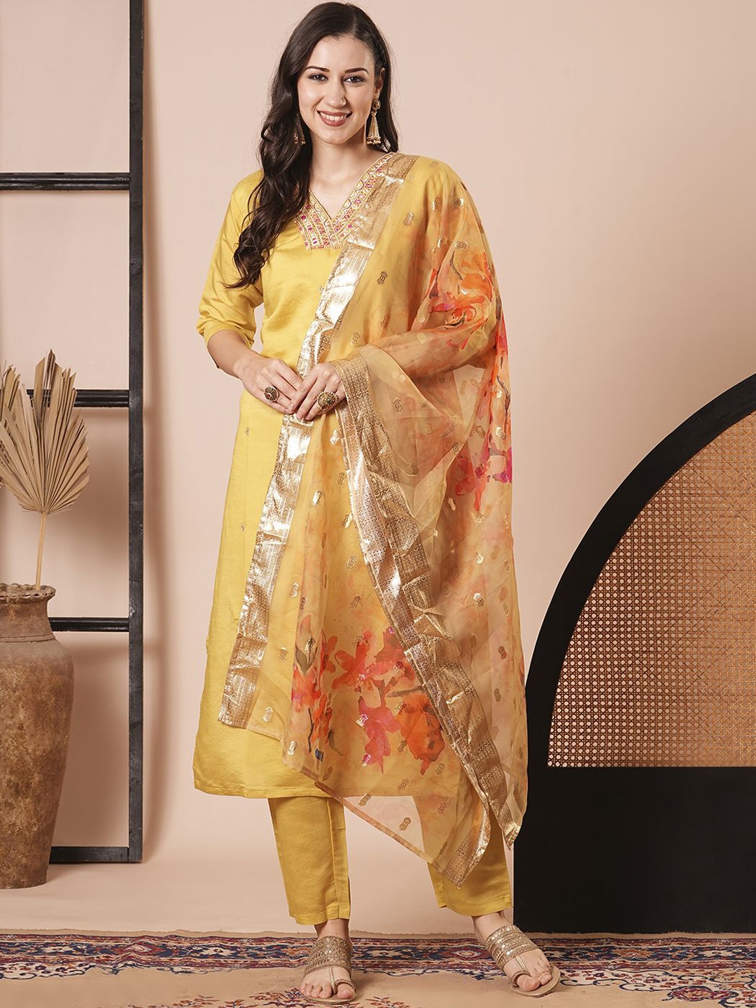 

KAYOMMI Women Embroidered Regular Sequinned Chanderi Silk Kurta with Pyjamas & Dupatta, Yellow