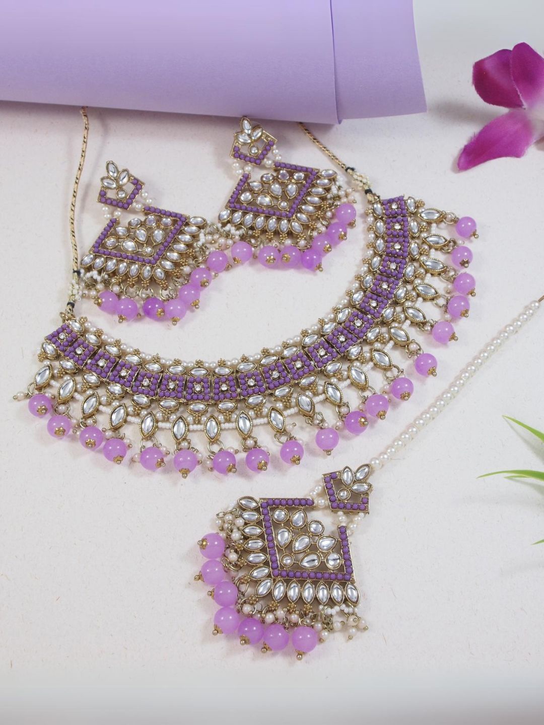 

I Jewels Gold-Plated Kundan-Studded & Pearls Beaded Jewellery Set