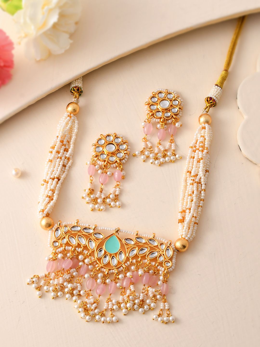 

DASTOOR Gold-Plated Stones Studded & Beads Jewellery Set