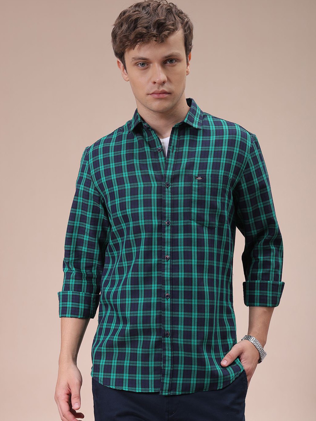

The Indian Garage Co Men Spread Collar Checked Cotton Slim Fit Casual Shirt, Green