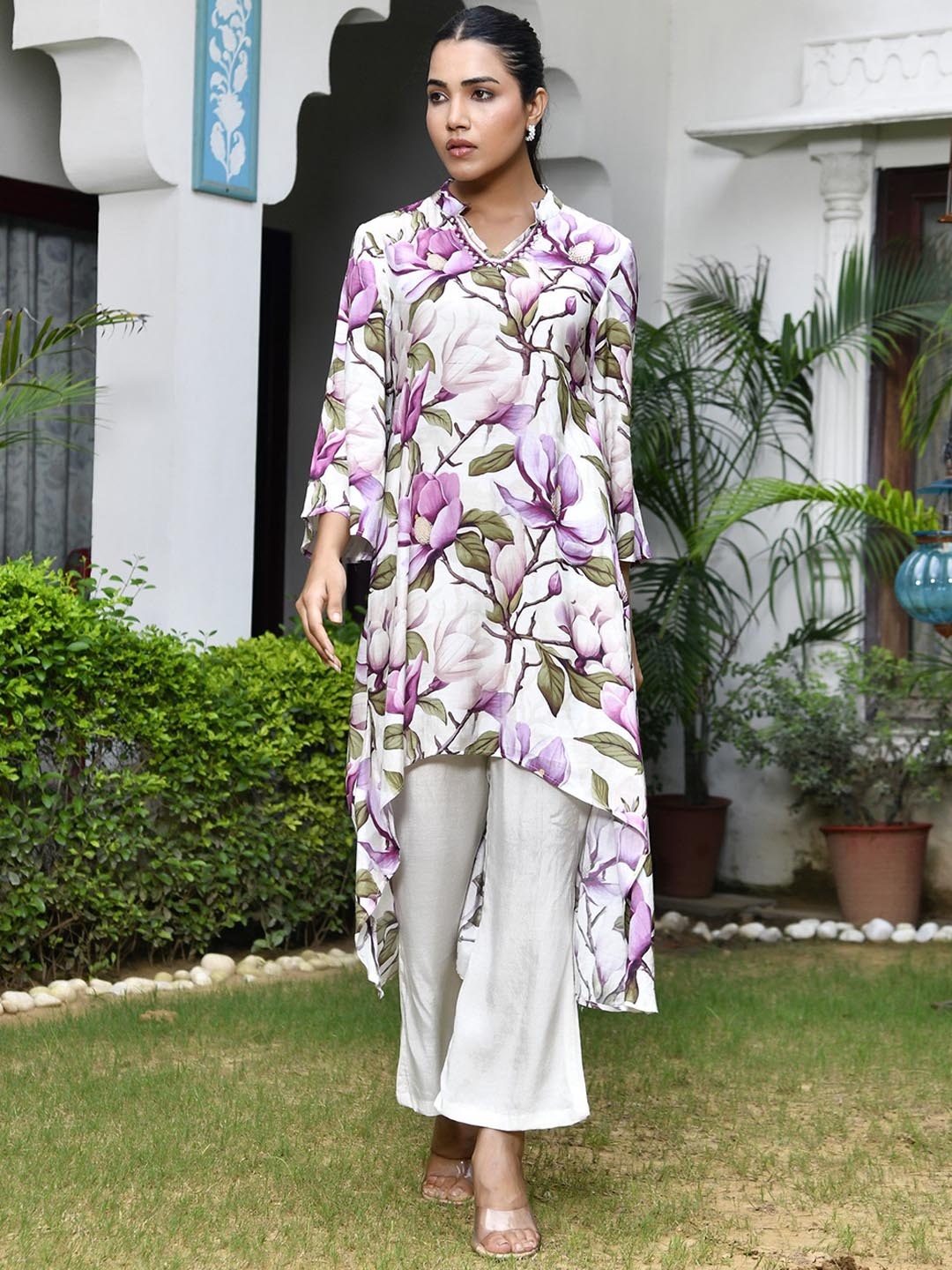 

VAASVA JAIPUR Floral Digital Printed Thread Work Tunic With Trousers, Cream