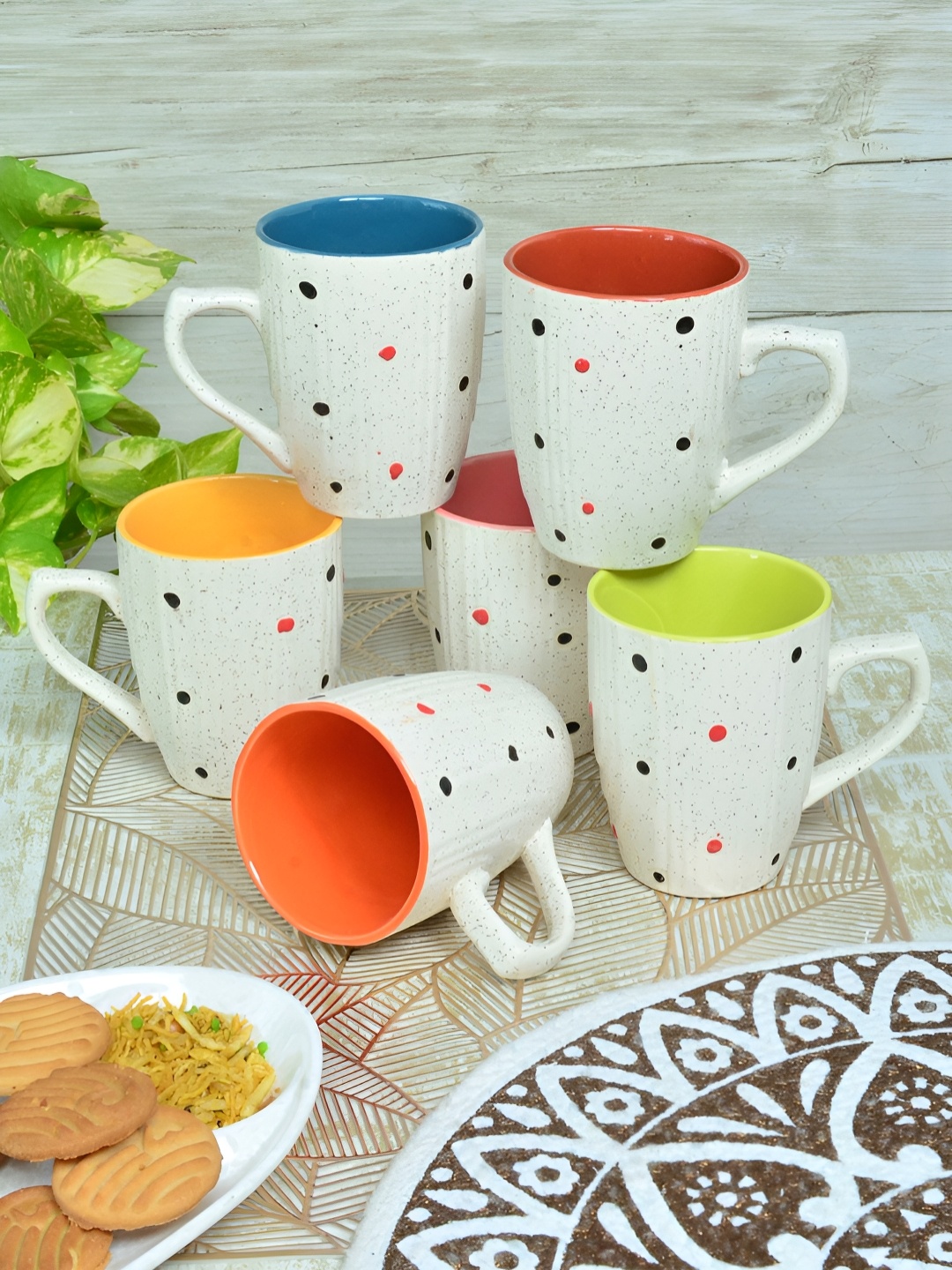 

FABINALIV White & Green 6 Pieces Textured Ceramic Glossy Mugs 300 ml