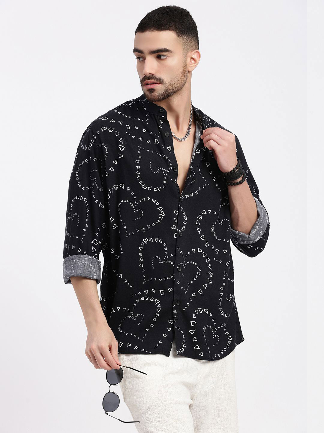 

SHOWOFF Men Smart Band Collar Graphic Printed Cotton Slim Fit Casual Shirt, Black