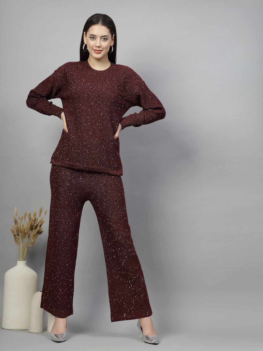 

Mafadeny Embellished Round Neck Sweatshirt With Trouser, Maroon
