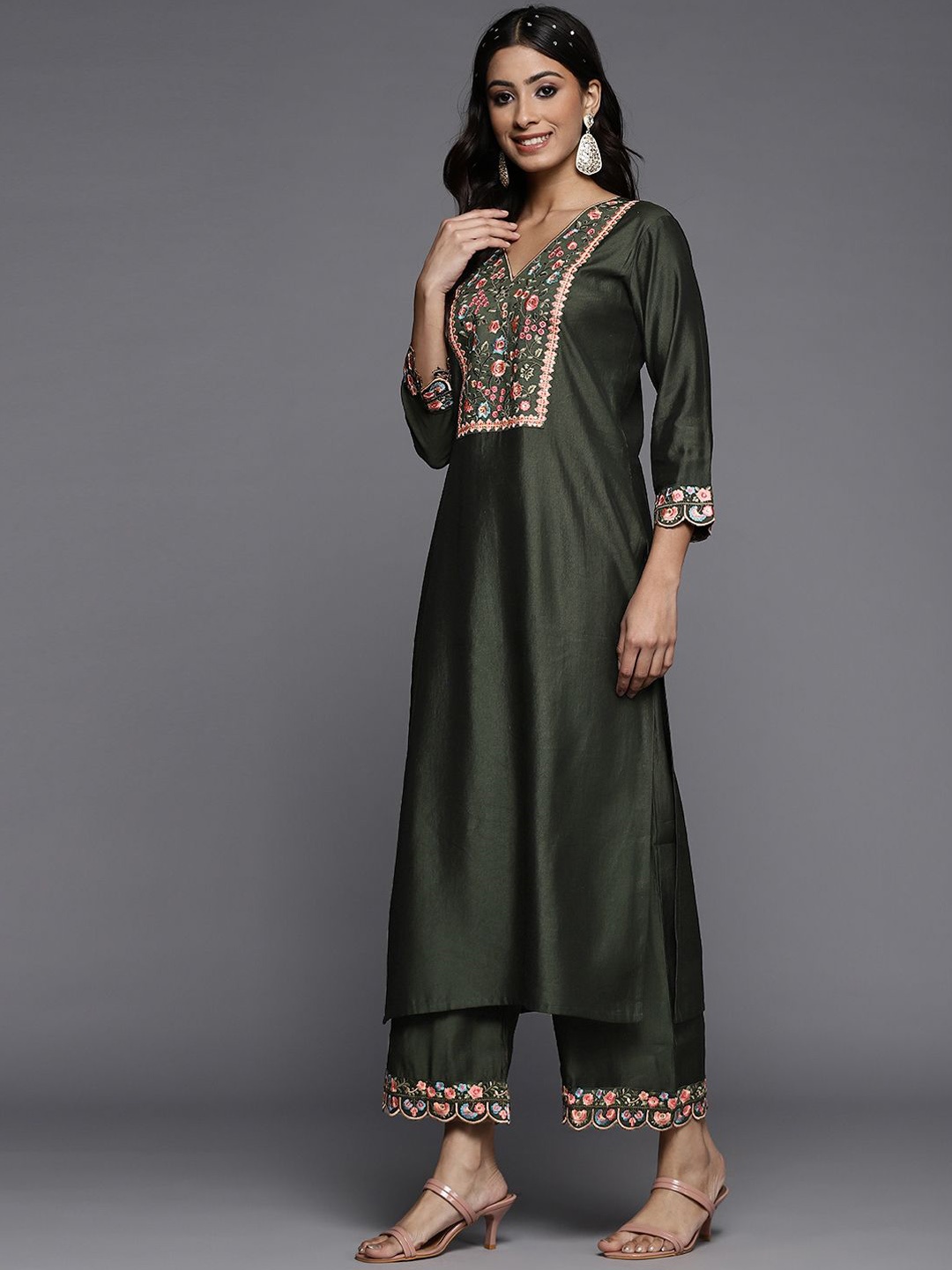 

Indo Era Floral Embroidered Thread Work Liva Kurta with Palazzo, Green