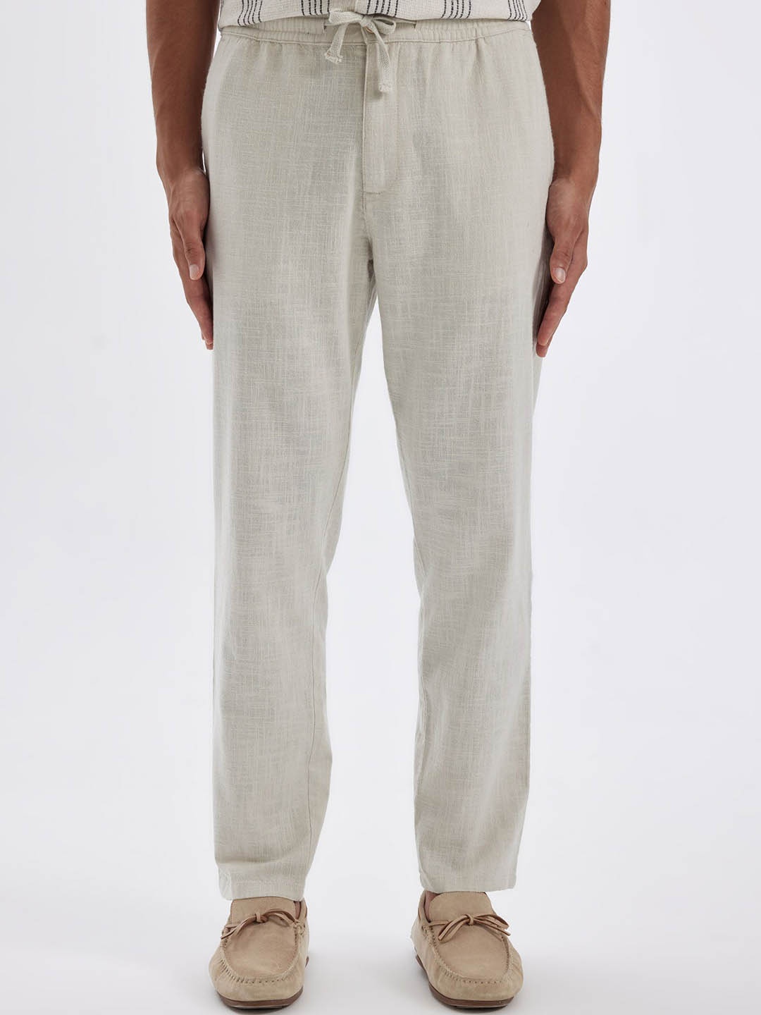 

DeFacto Men Casual Regular Trousers, White