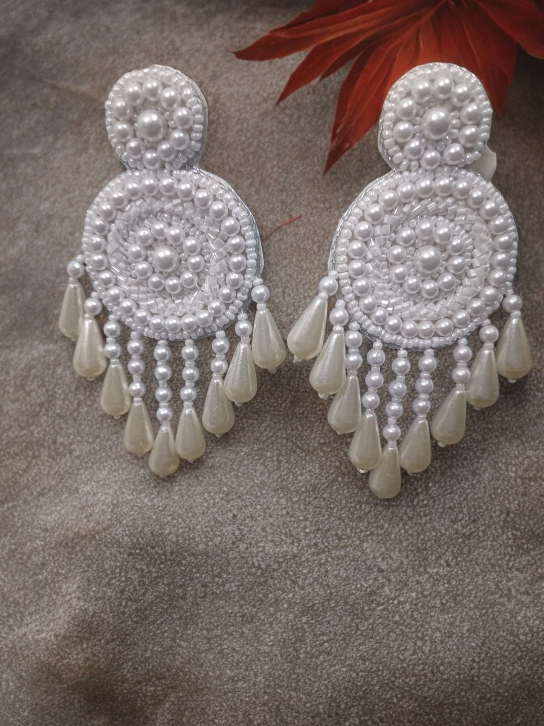 

PRIAANSHA CREATIONS Pearl Contemporary Drop Earrings, White