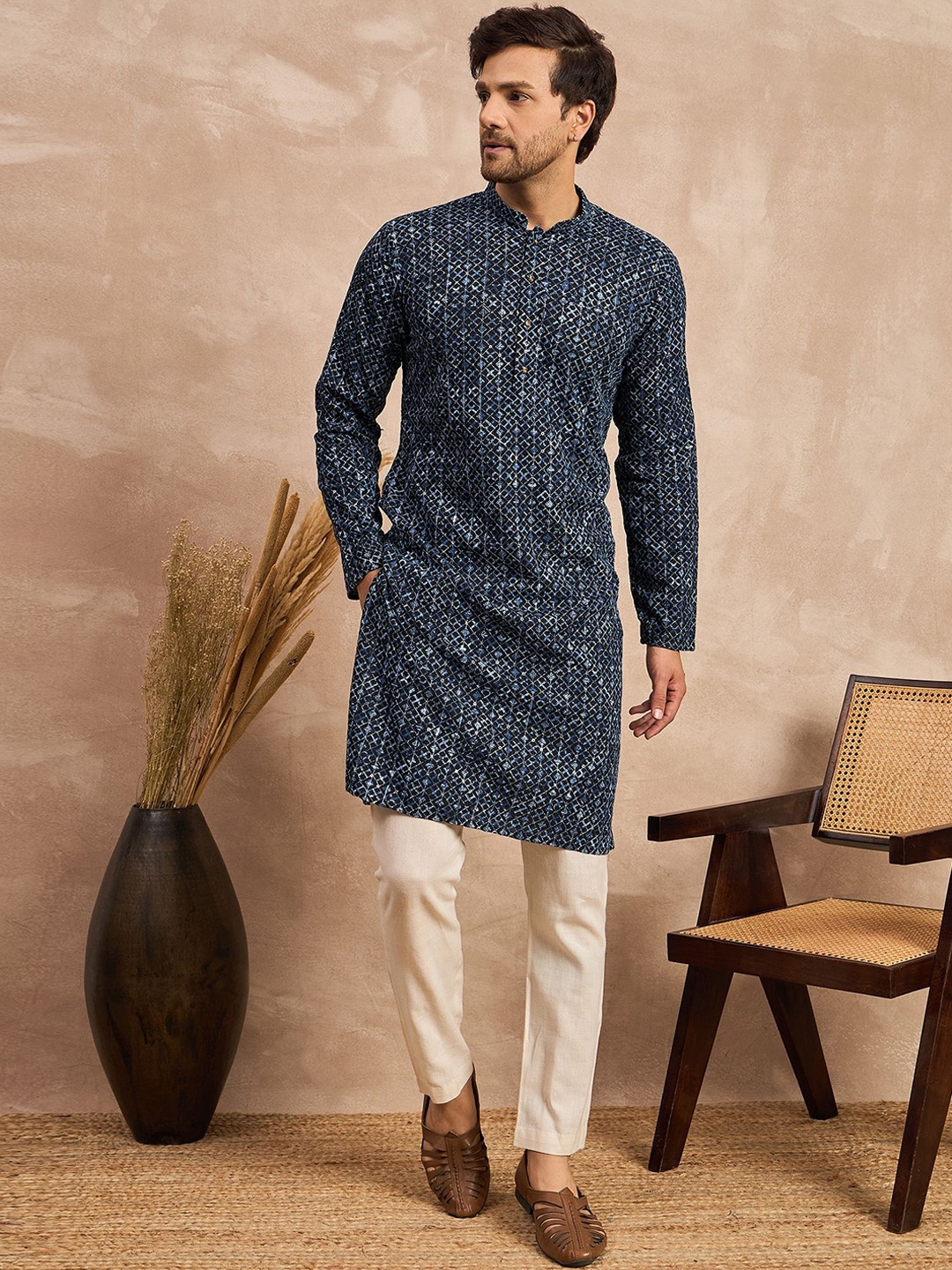 

House of Pataudi Embroidered Straight Kurtas, Blue