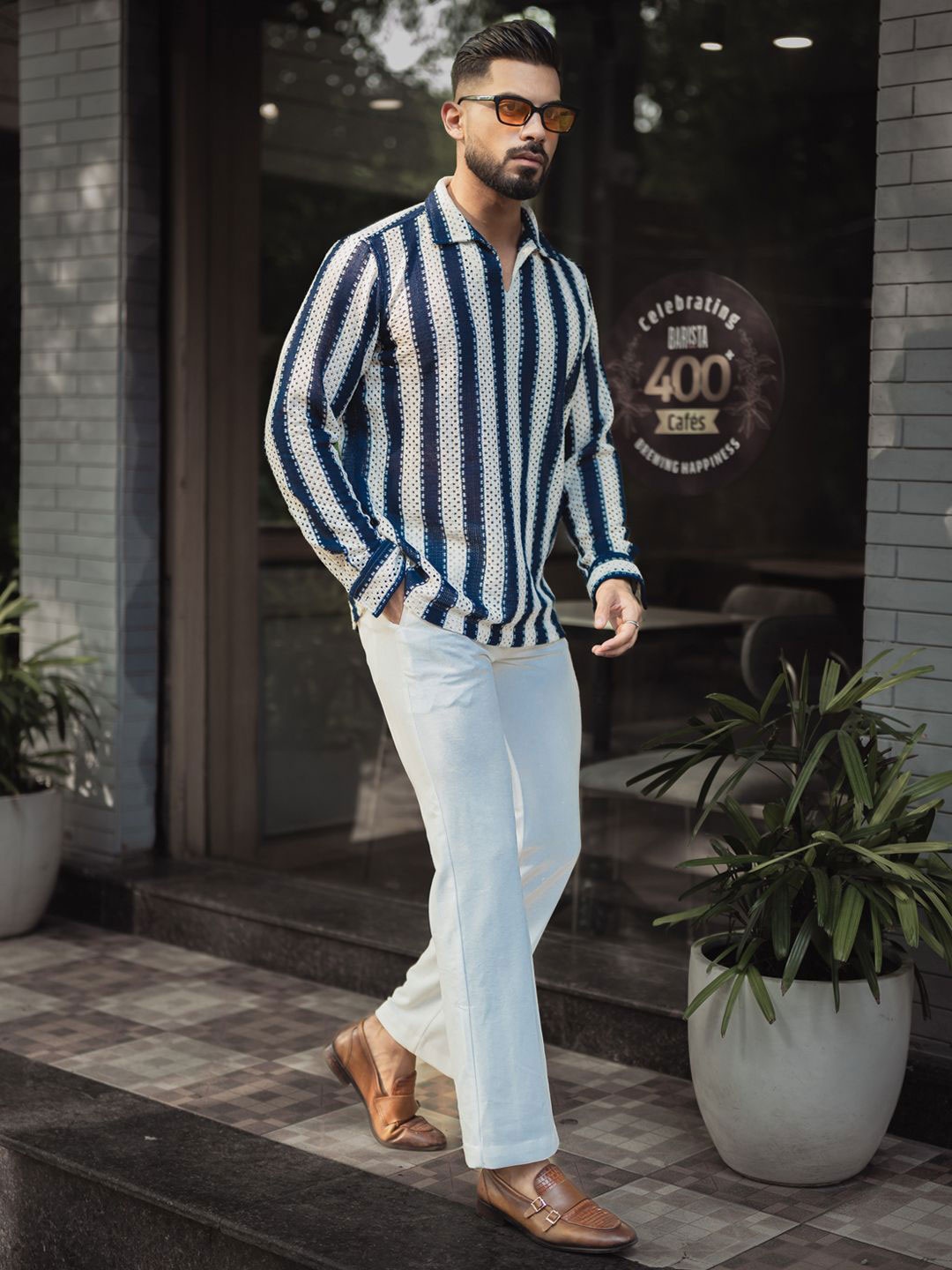 

Powerlook Men Spread Collar Vertical Striped Casual Shirt, Navy blue