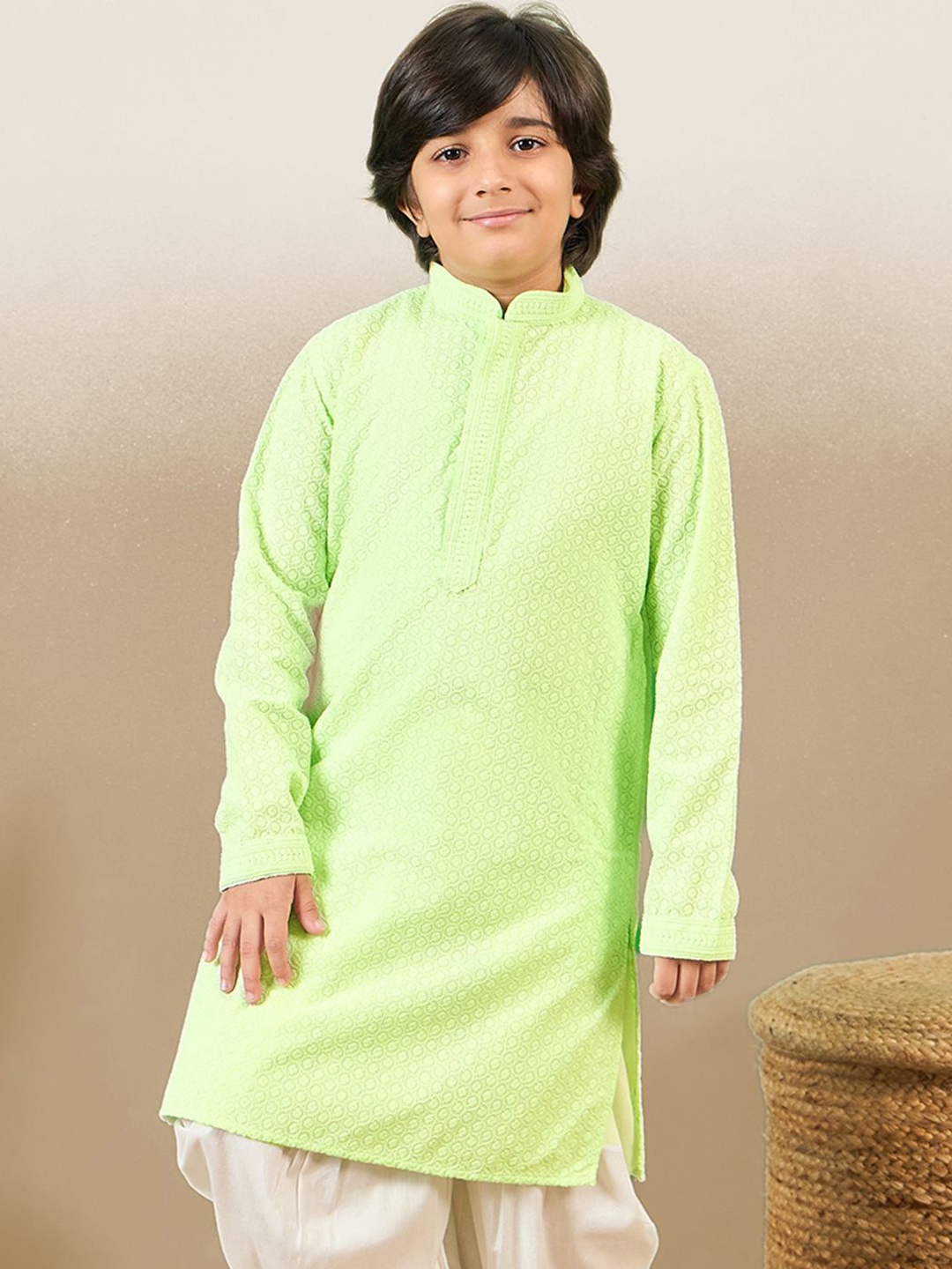 

YK Boys Cotton Embroidered Chikankari Kurta, Green