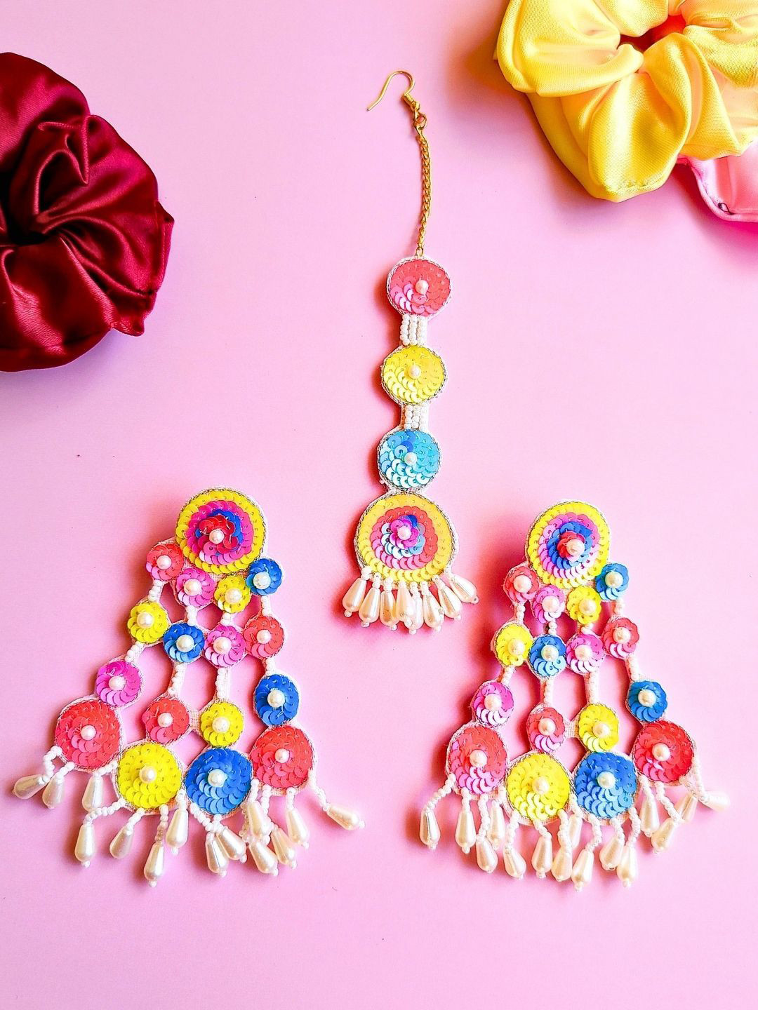 

Sangria Gold-Plated Beaded Tasselled Boho Bridal Jewellery Set