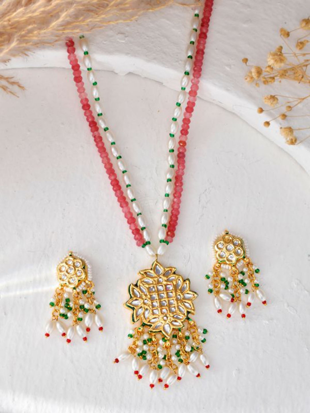 

DASTOOR Gold Plated Stone Studded & Beaded Jewellery Set