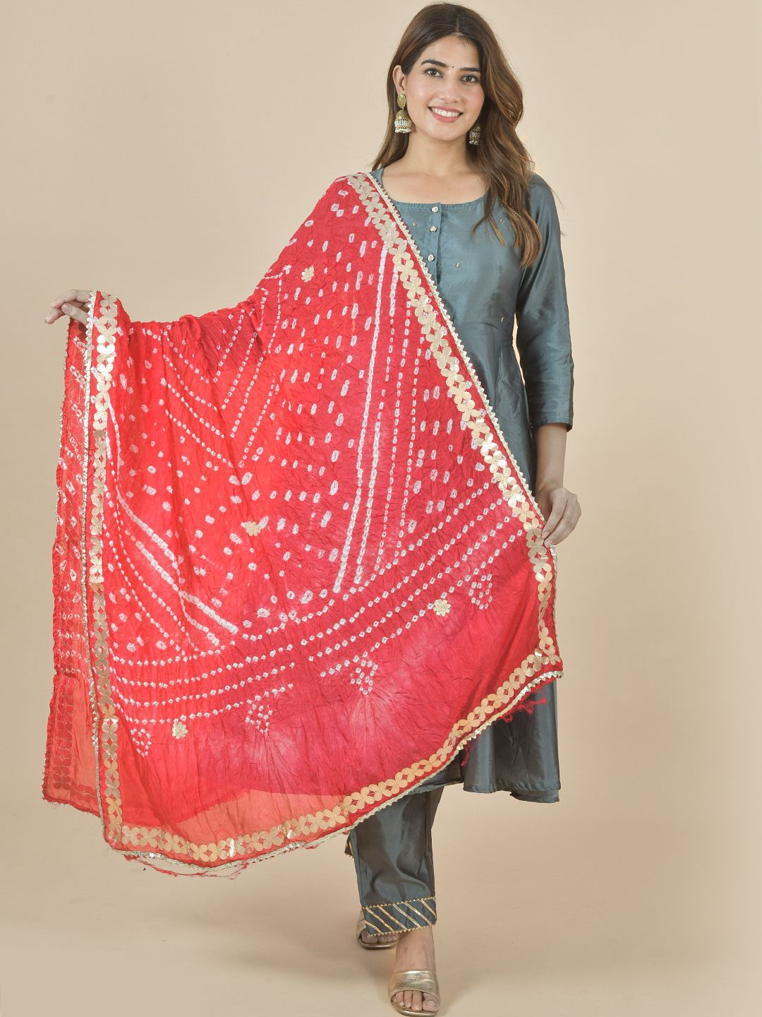 

LA FEMINAE Bandhani Printed Dupatta, Red