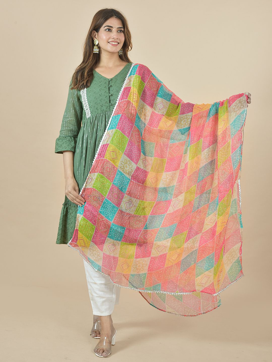 

LA FEMINAE Leheriya Printed Dupatta, Pink