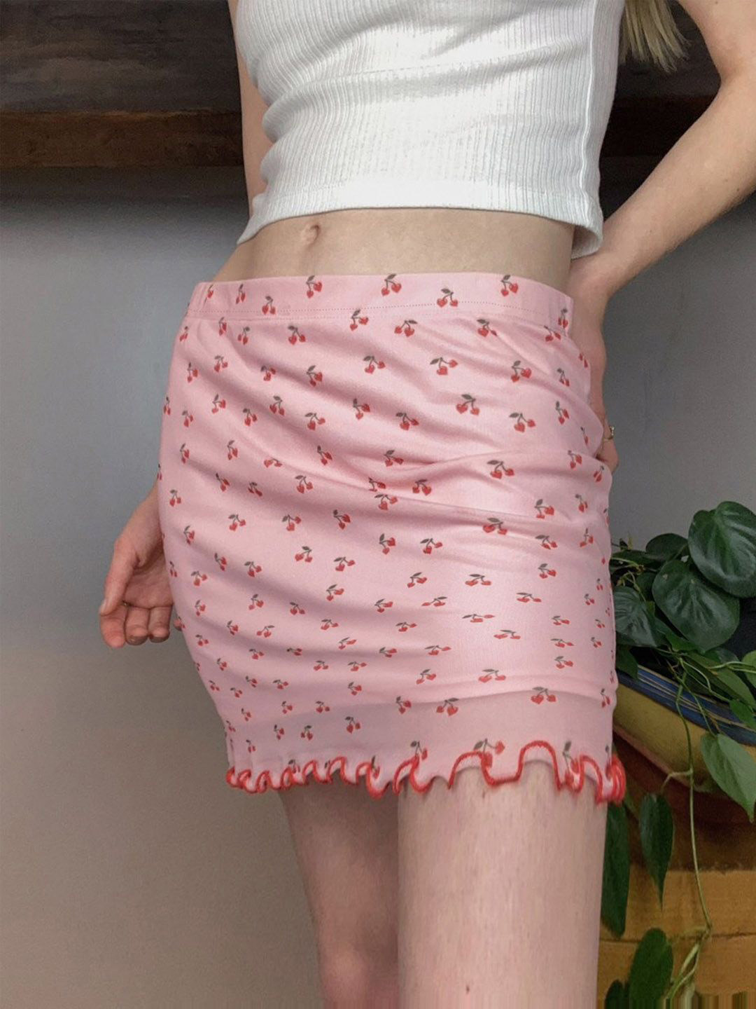 

StyleCast Women Printed Straight Mini Skirts, Pink