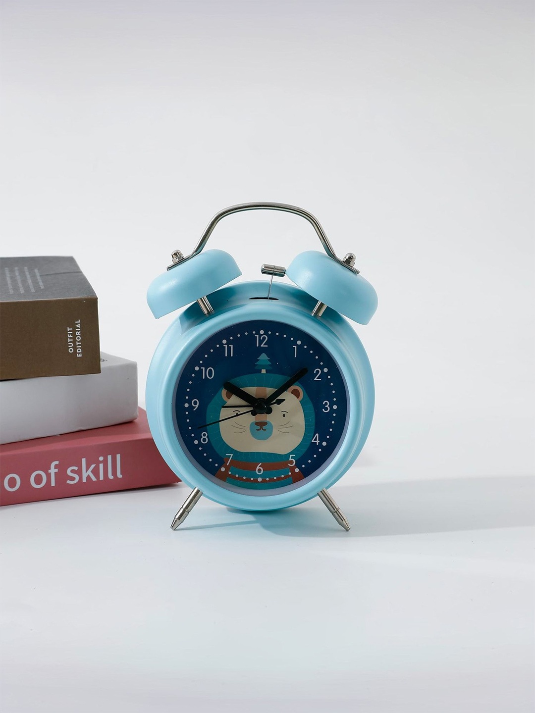 

Kuber Industries Blue Analogue Contemporary Table Clock