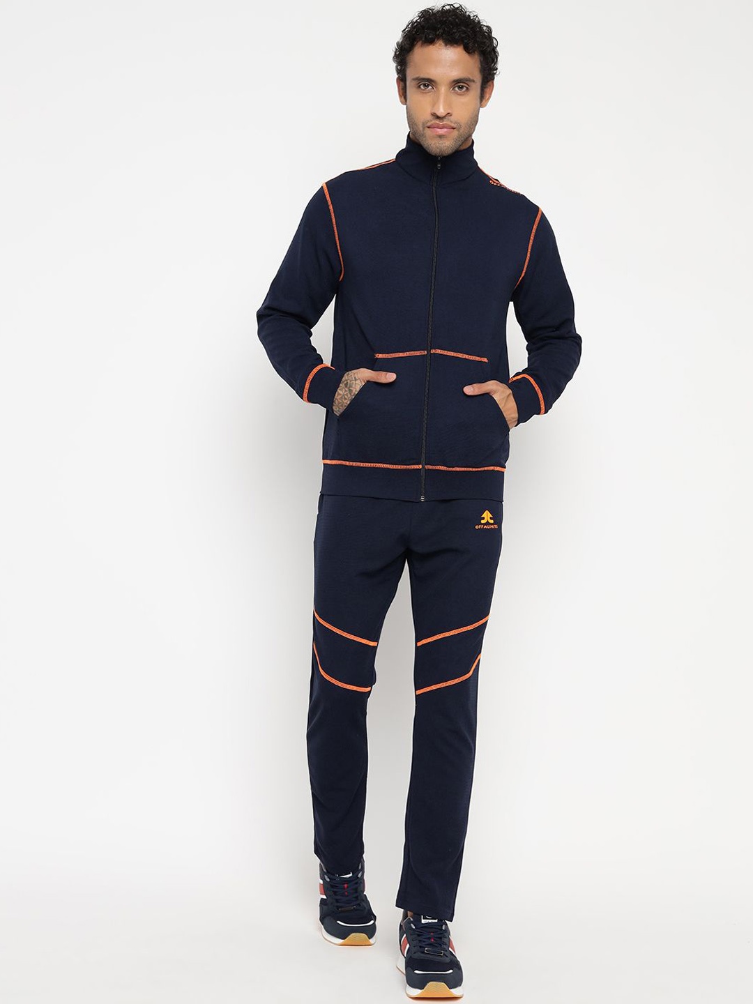

OFF LIMITS Men Mid-Rise Tracksuit, Navy blue