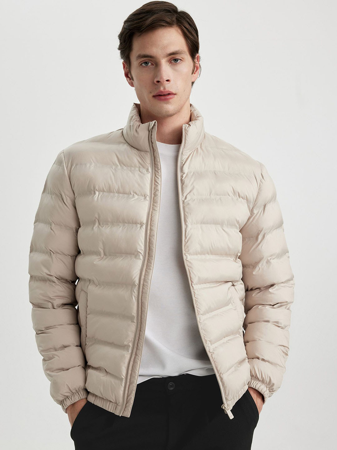 

DeFacto Men Puffer Jacket, Na