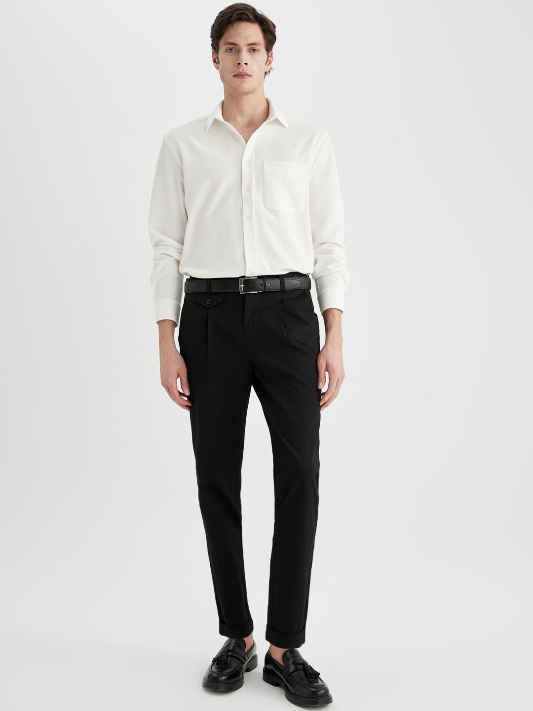 

DeFacto Men Regular Fit Formal Trousers, Na