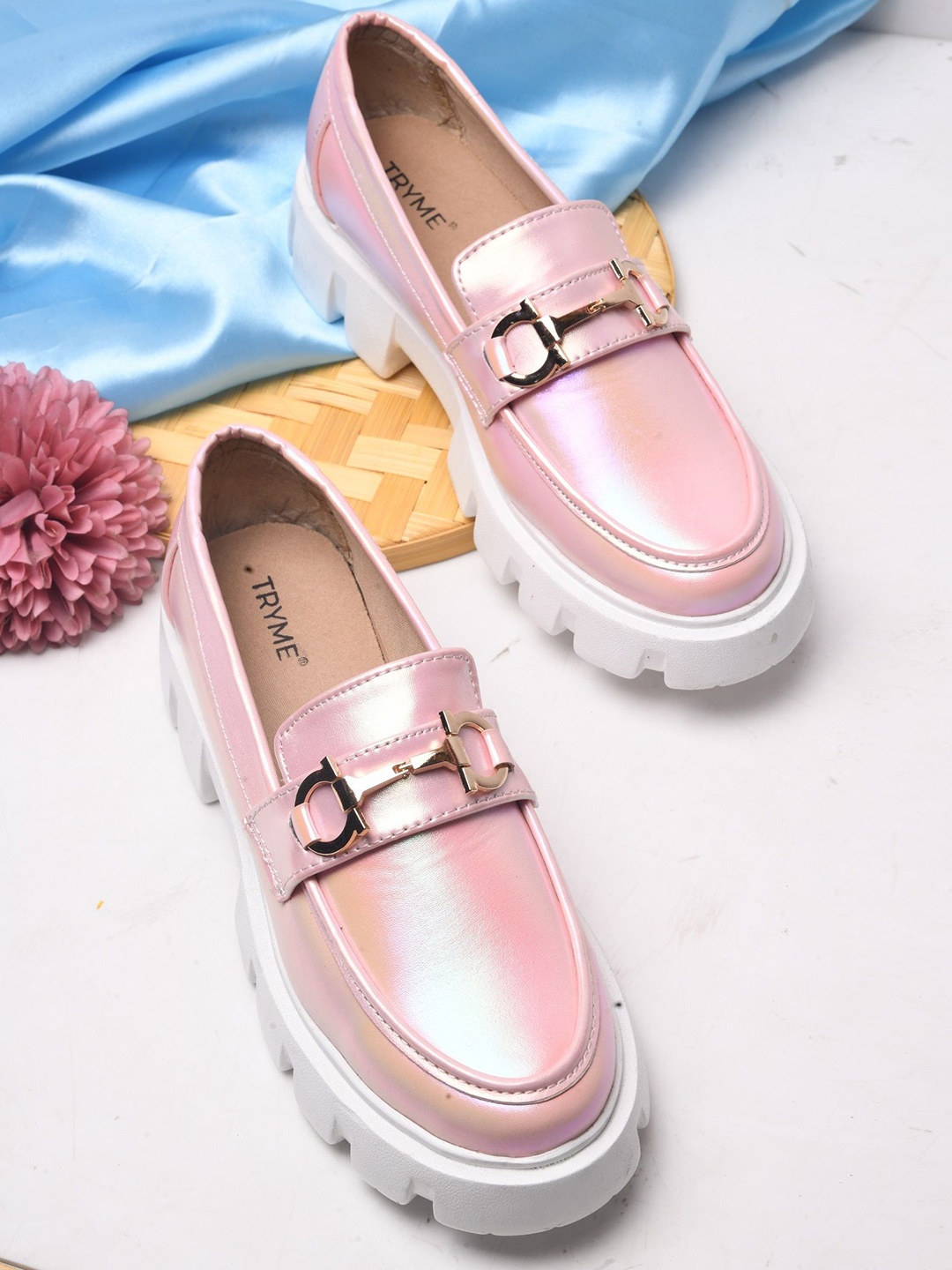 

Try Me Women Slip-On Round Toe Patent Leather Loafers, Pink