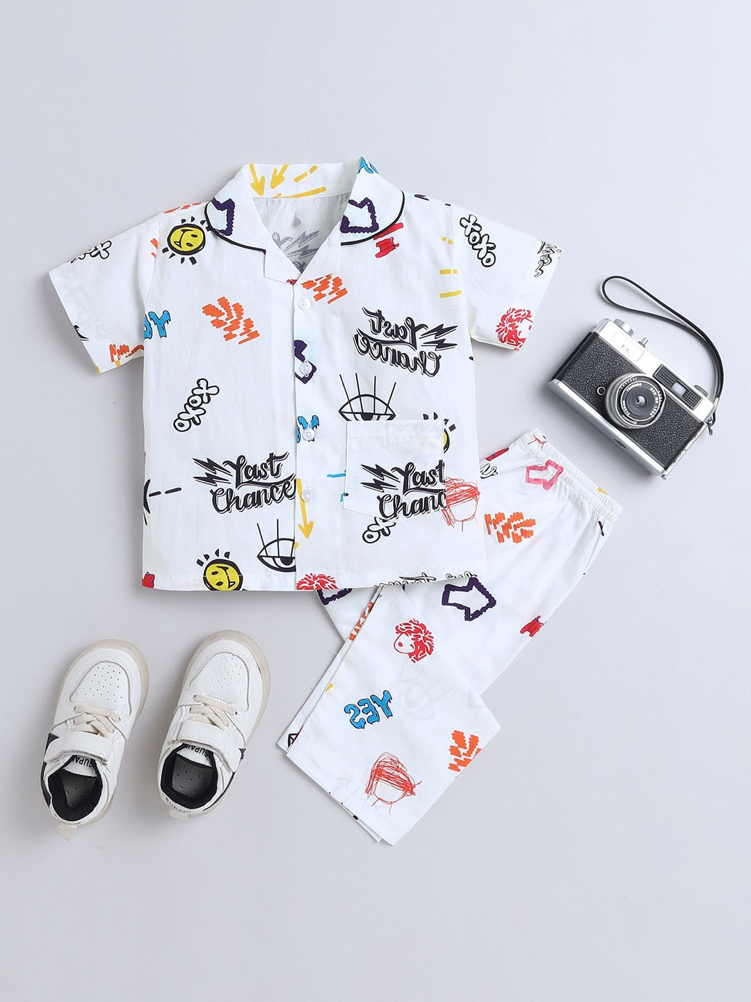 

The Magic Wand Boys Printed Night suit, White