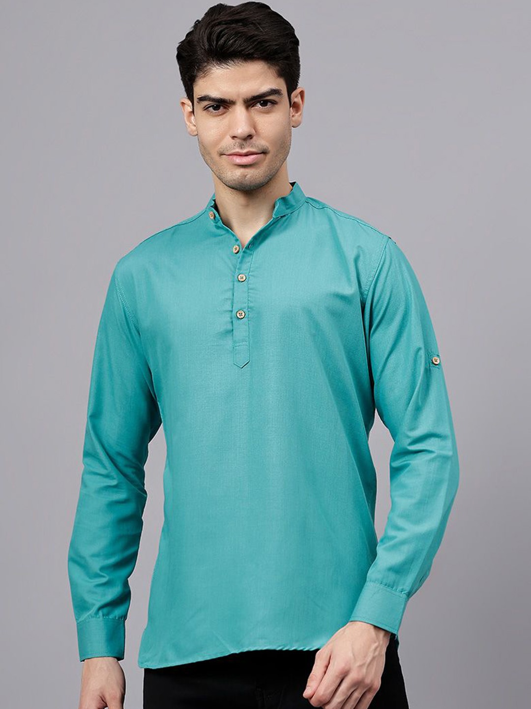 

Vida Loca Men Chikankari Kurta, Turquoise blue