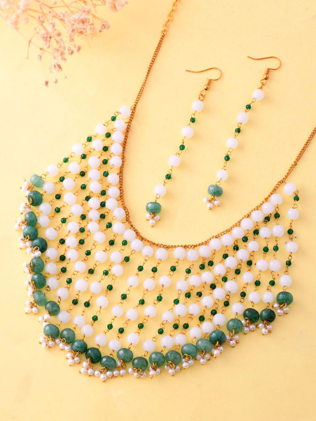 

DASTOOR Gold-Plated Stone-Studded & Beaded Jewellery Set