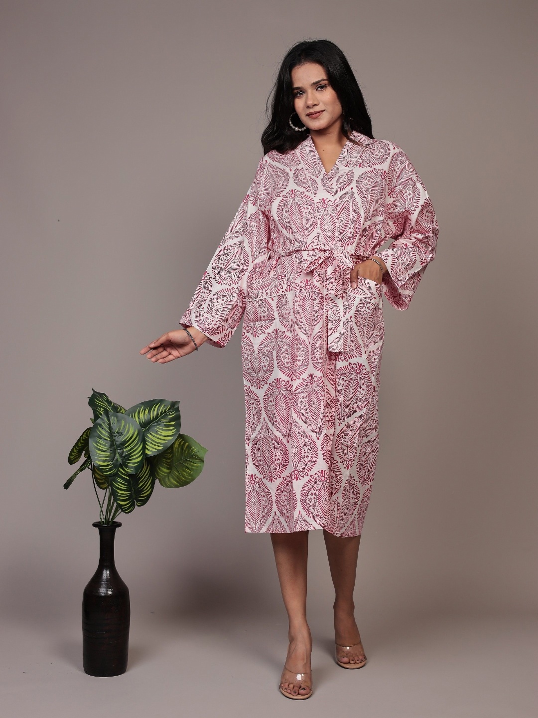 

Bohekant Women Pink & White Printed Pure Cotton BathRobe