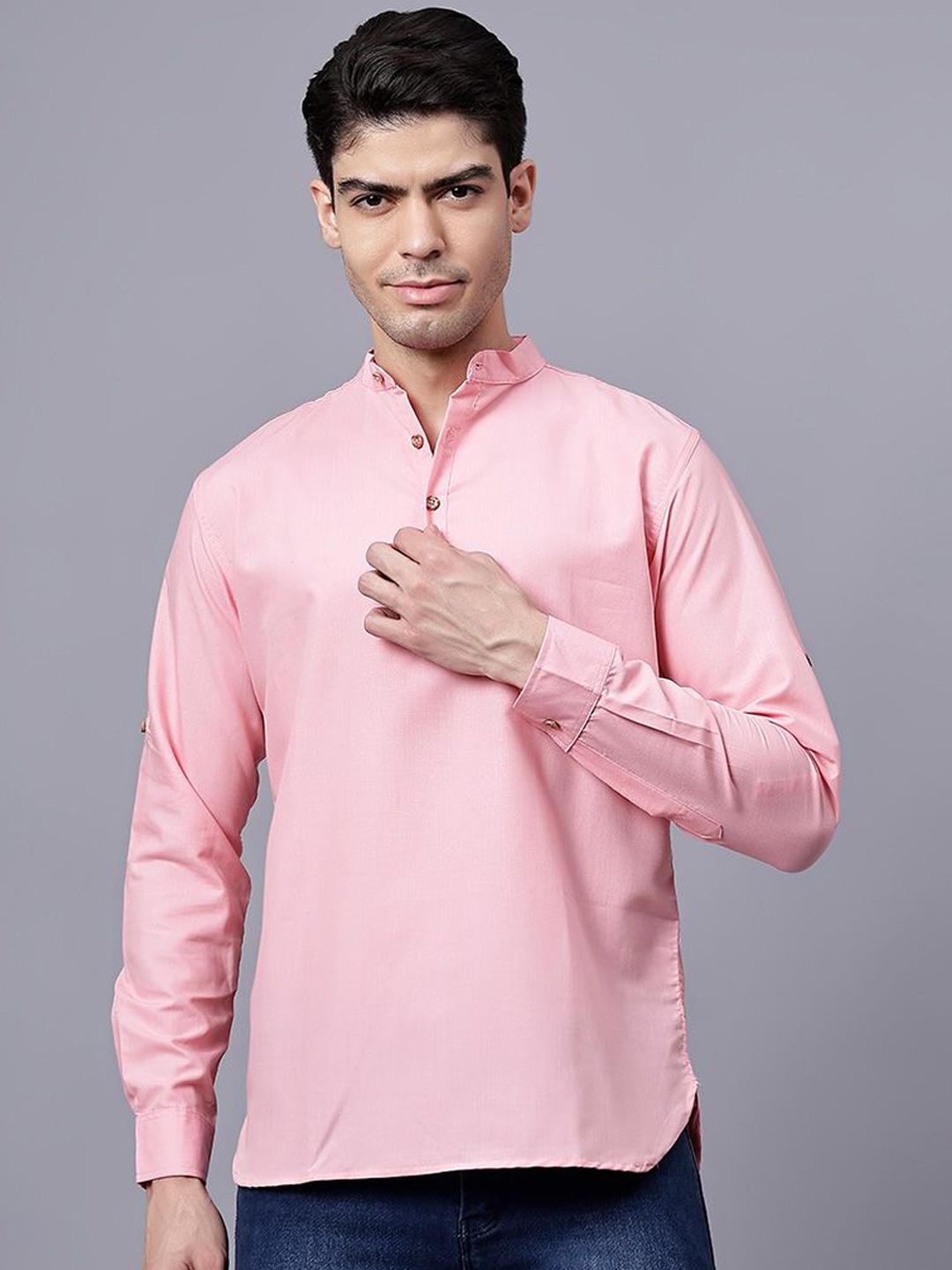 

TrendiVastra Mandarin Collar Roll-Up Sleeves Slim Fit Short Kurta, Peach