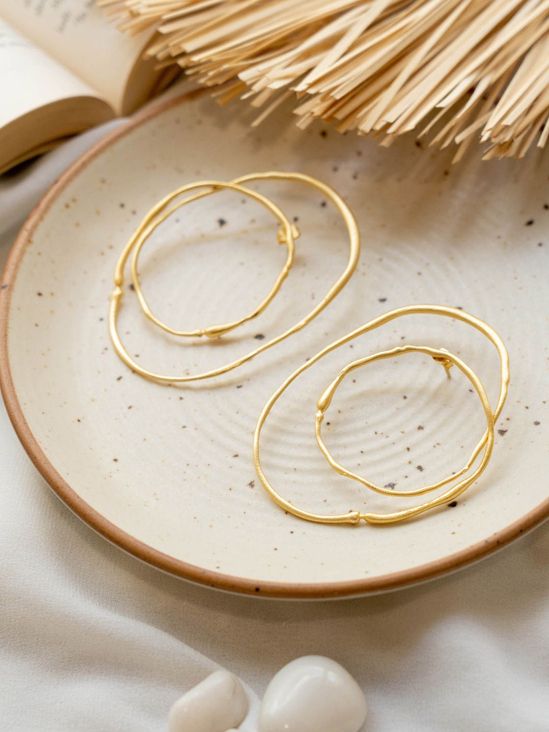 

ROYAL PITARAH Gold-Plated Contemporary Drop Earrings