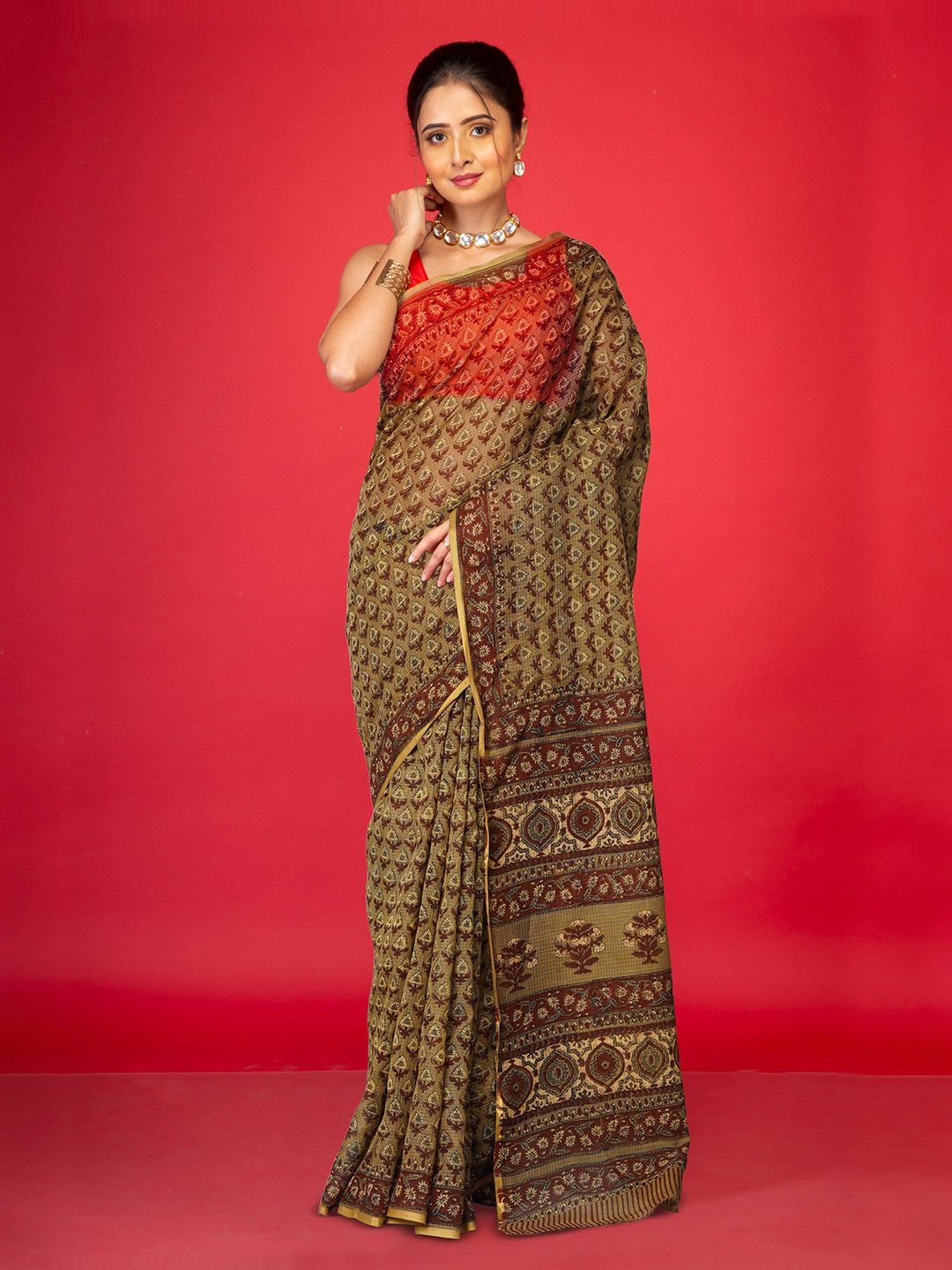 

Unnati Silks Ethnic Motifs Printed Handloom Kota Saree, Olive