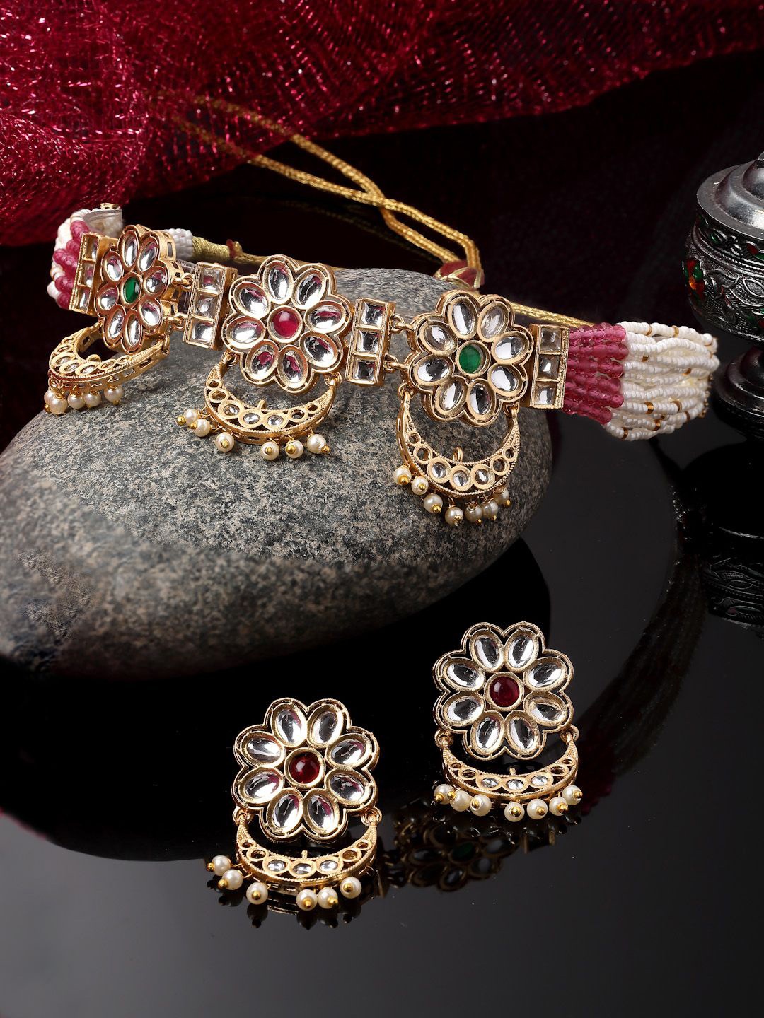 

Anouk White Gold Plated Kundan Studded & Beaded Jewellery Set