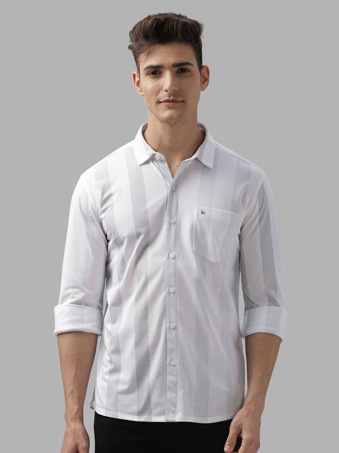 

BULLMER Men Spread Collar Vertical Striped Cotton Casual Shirt, White