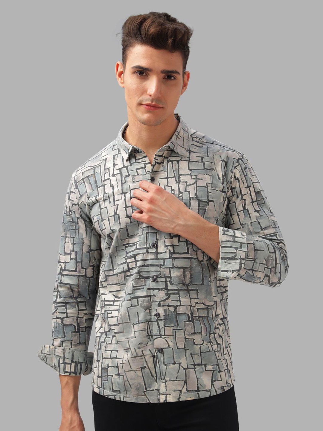 

BULLMER Men Spread Collar Abstract Printed Cotton Casual Shirt, Beige