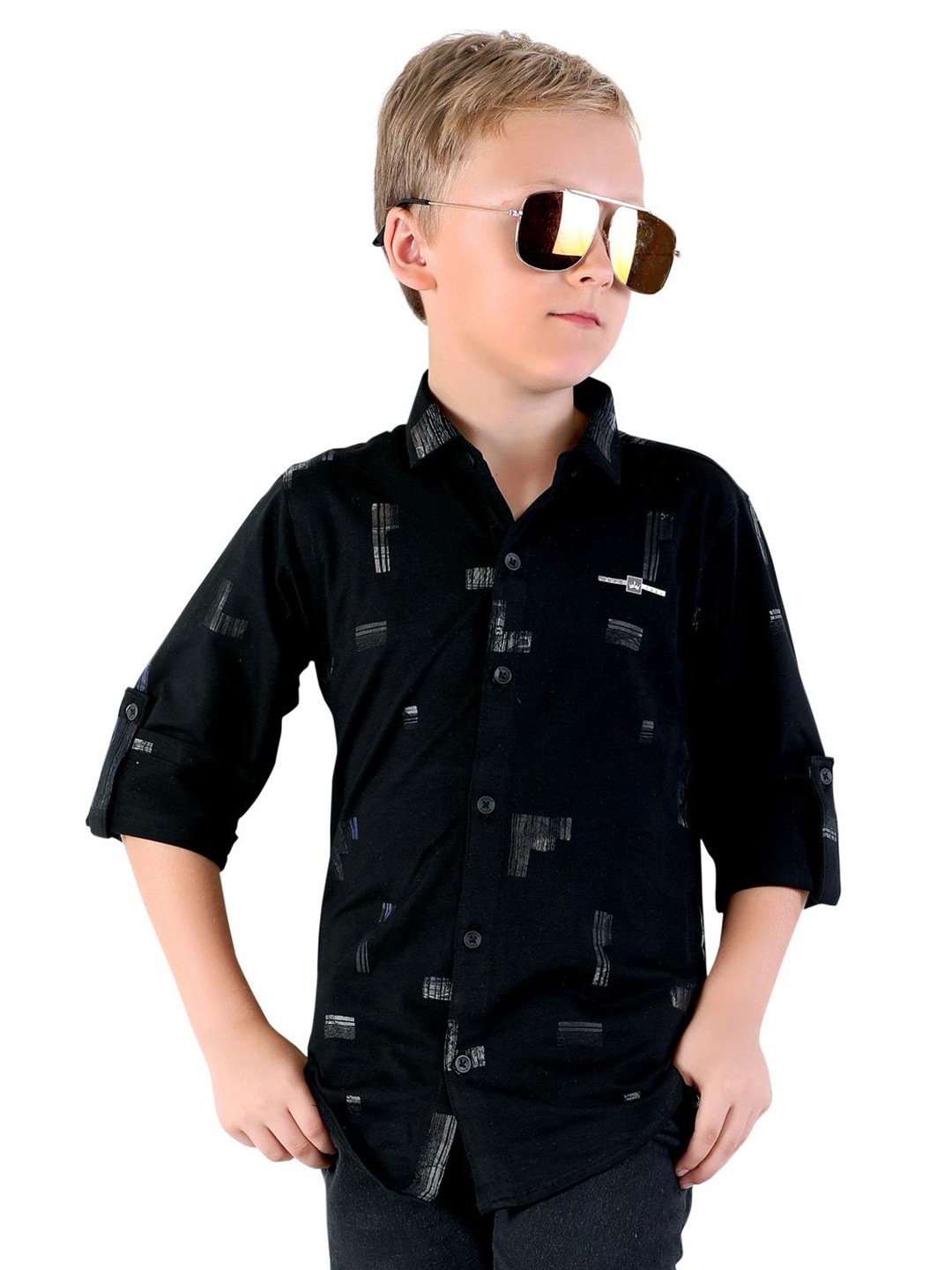 

MashUp Boys Classic Spread Collar Abstract Printed Cotton Casual Shirt, Black