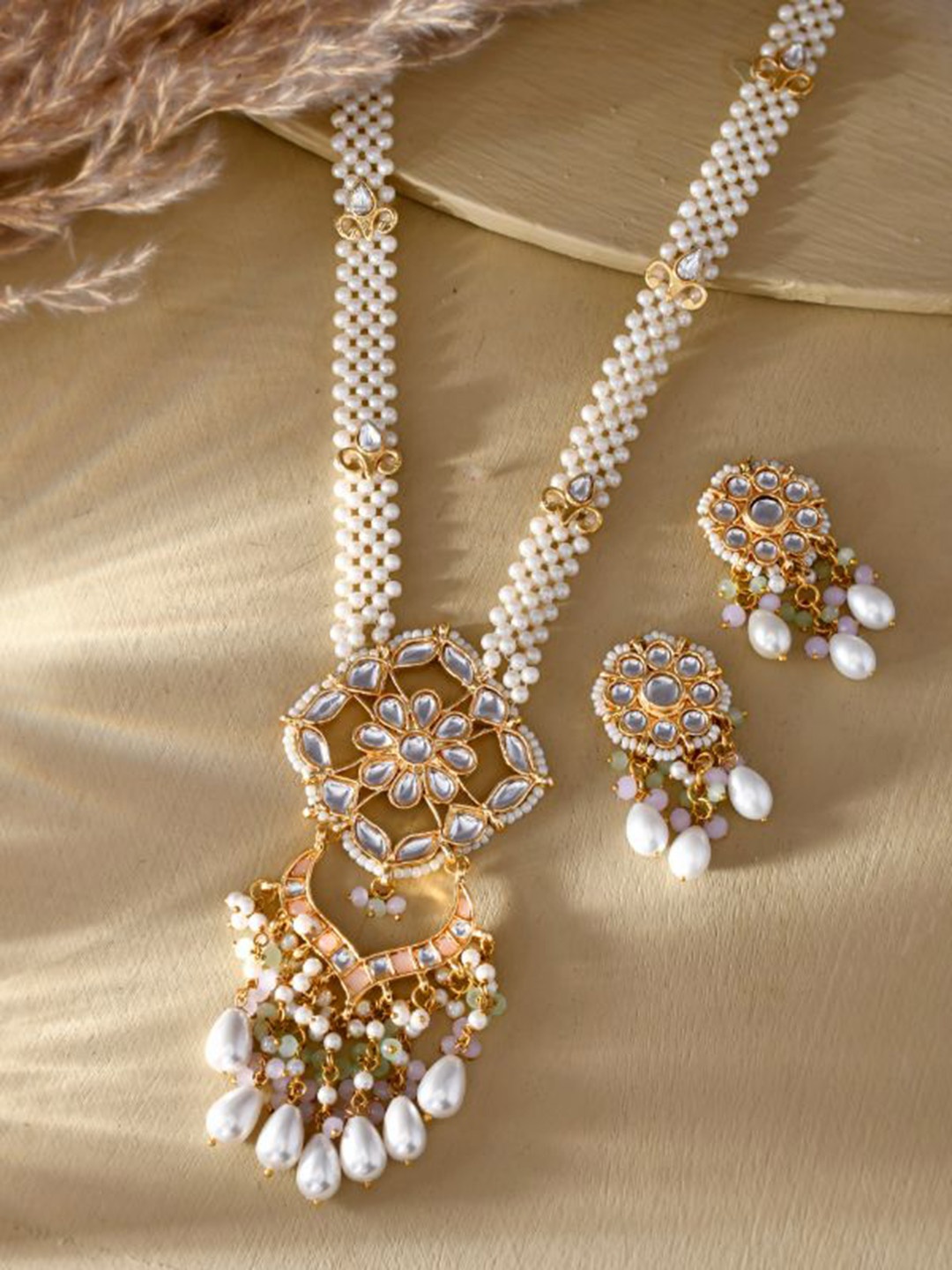 

DASTOOR Gold-Plated Stone-Studded & Beaded Necklace & Earrings