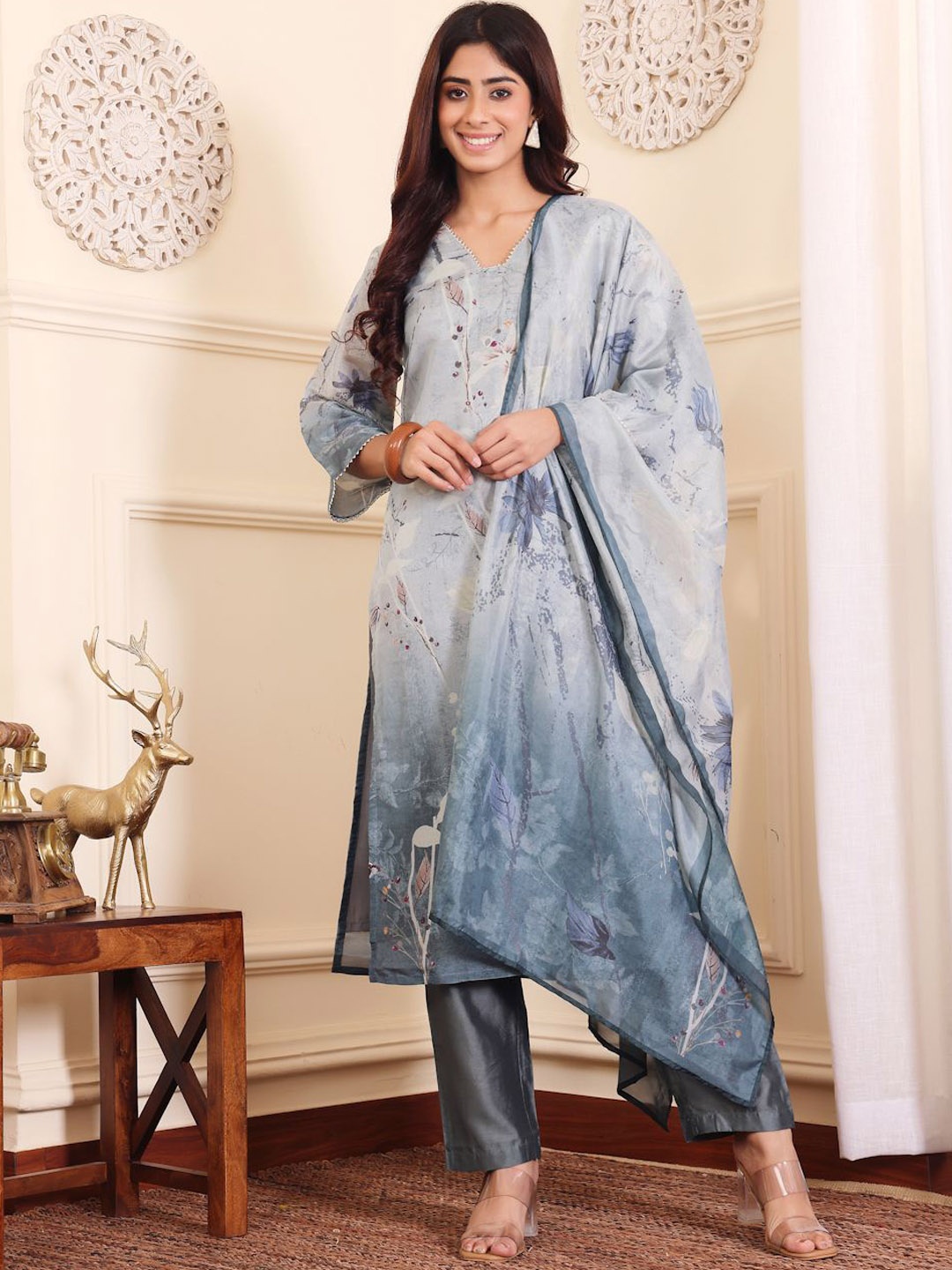 

Varanga Floral Printed Regular Gotta Patti Kurta With Trousers & Dupatta, Grey