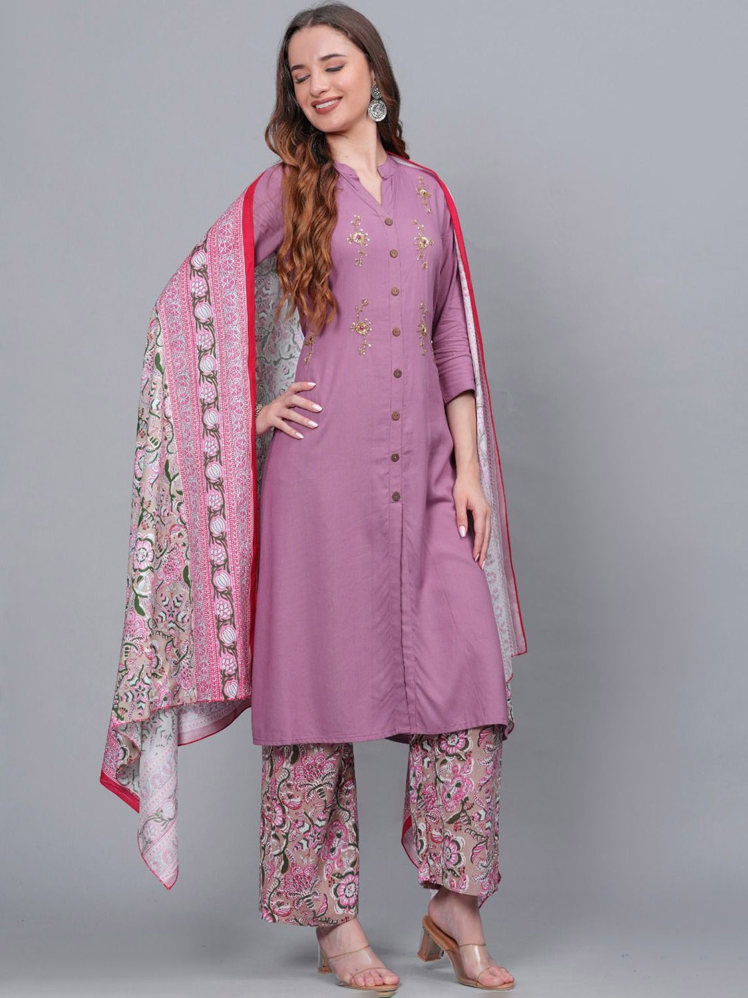 

MAUKA Women Embroidered Regular Kurta with Palazzos & With Dupatta, Purple