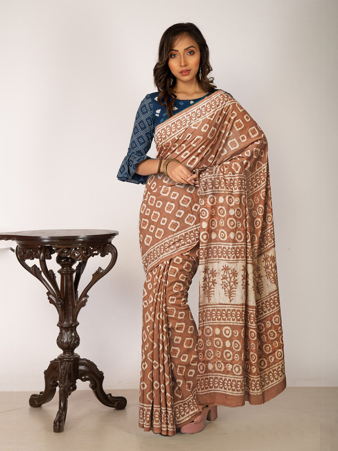

Unnati Silks Ethnic Motifs Pure Cotton Handloom Chanderi Saree, Brown