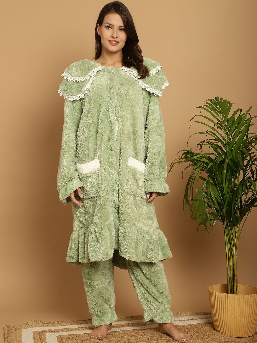 

TAG 7 Women Colourblocked Night suit, Green