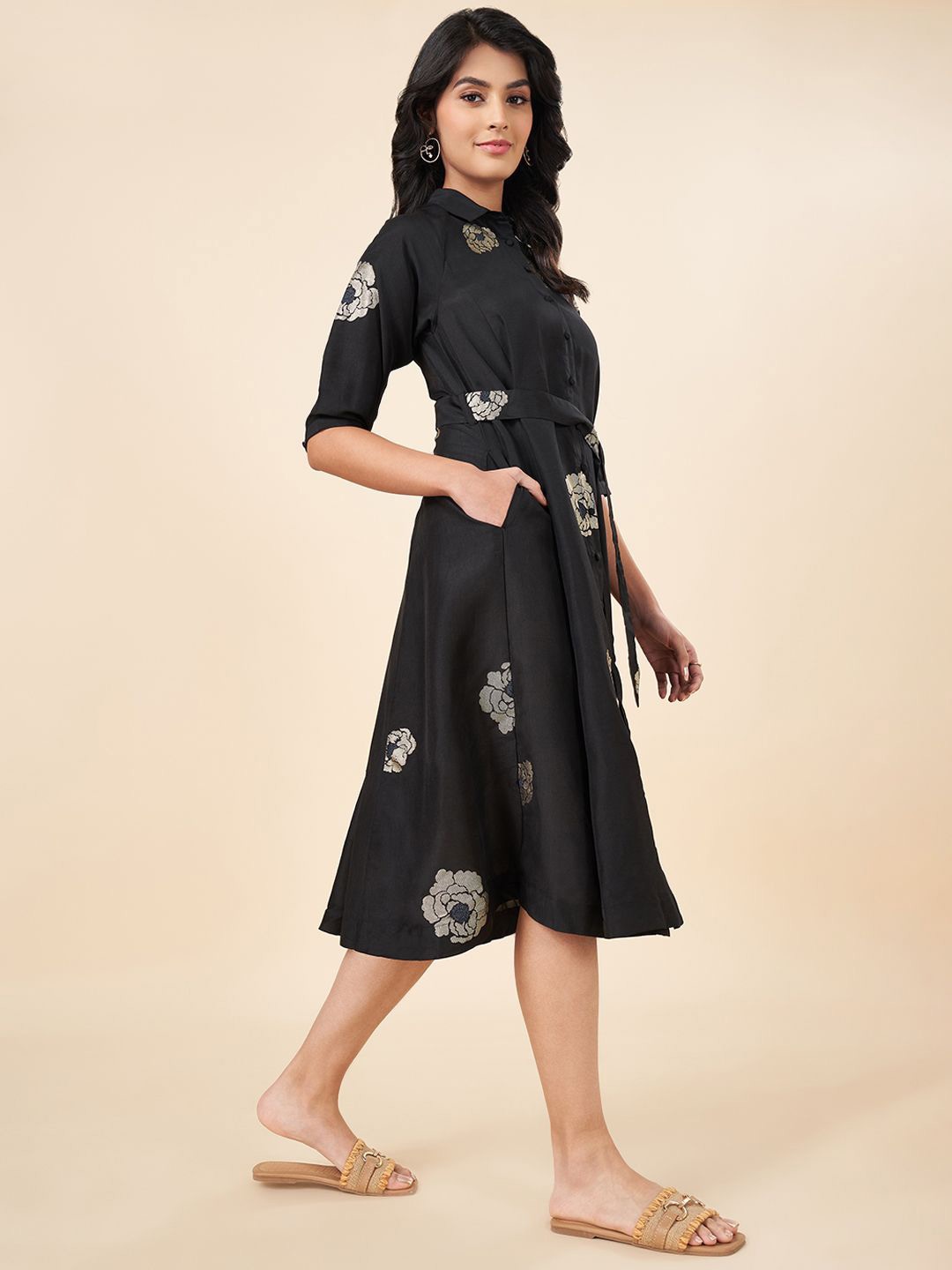 

AKKRITI BY PANTALOONS Floral Print Fit & Flare Midi Dress, Black