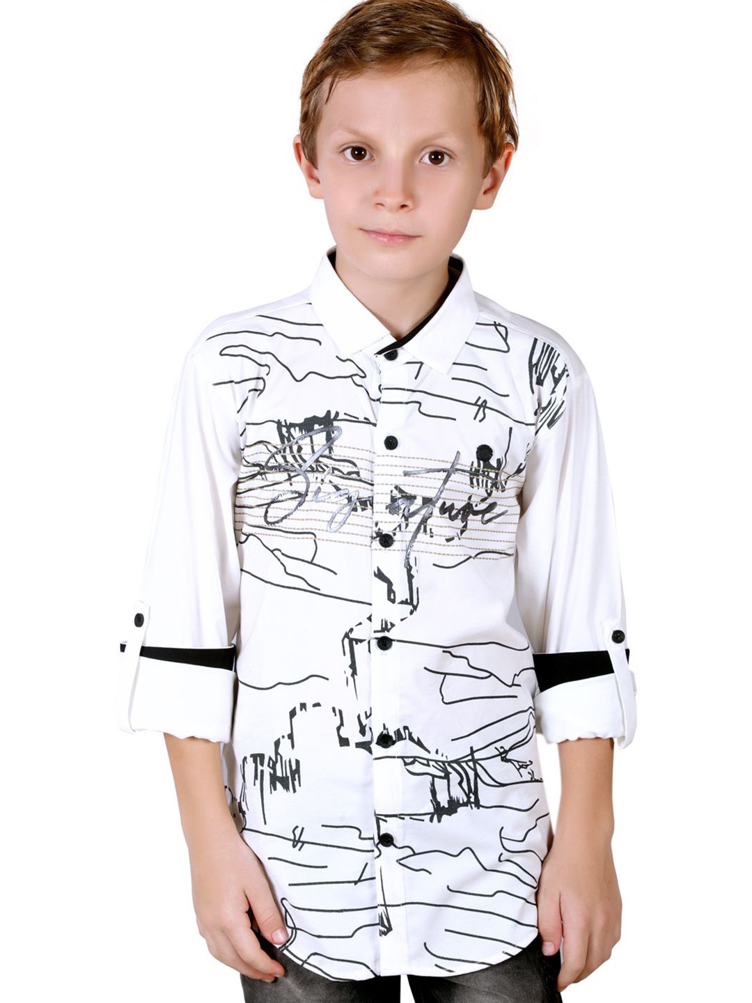 

MashUp Boys Classic Cutaway Collar Abstract Printed Cotton Casual Shirt, White