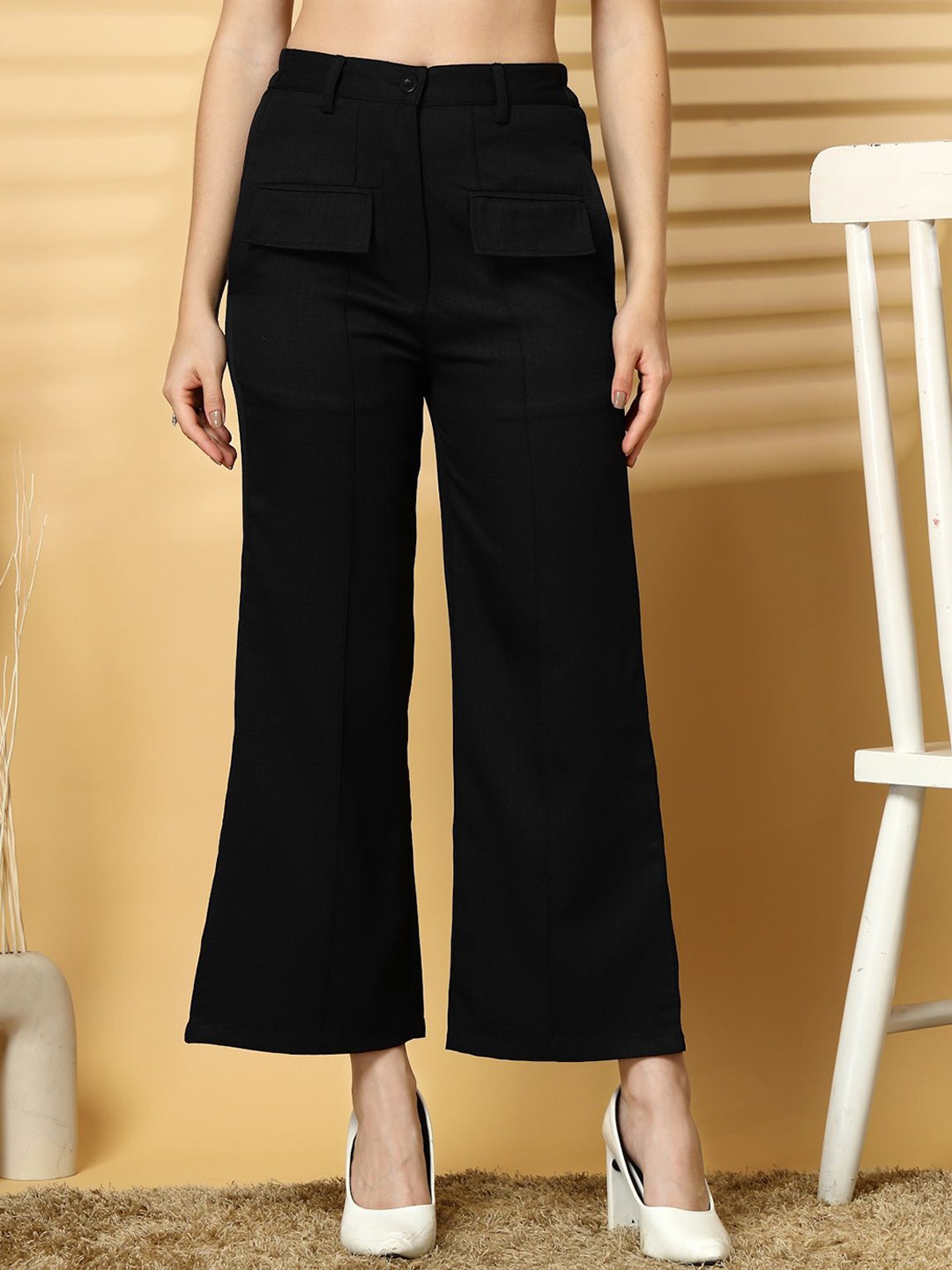 

plusS Women Solid Regular Fit Trousers, Black