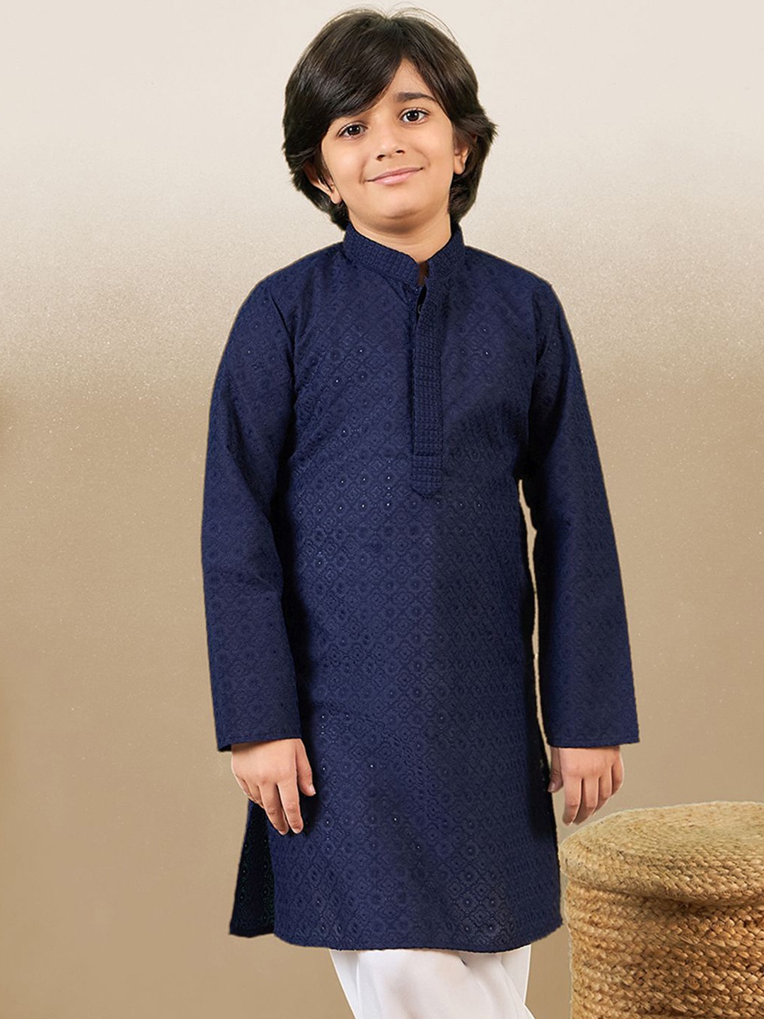 

YK Boys Cotton Embroidered Chikankari Kurta, Blue