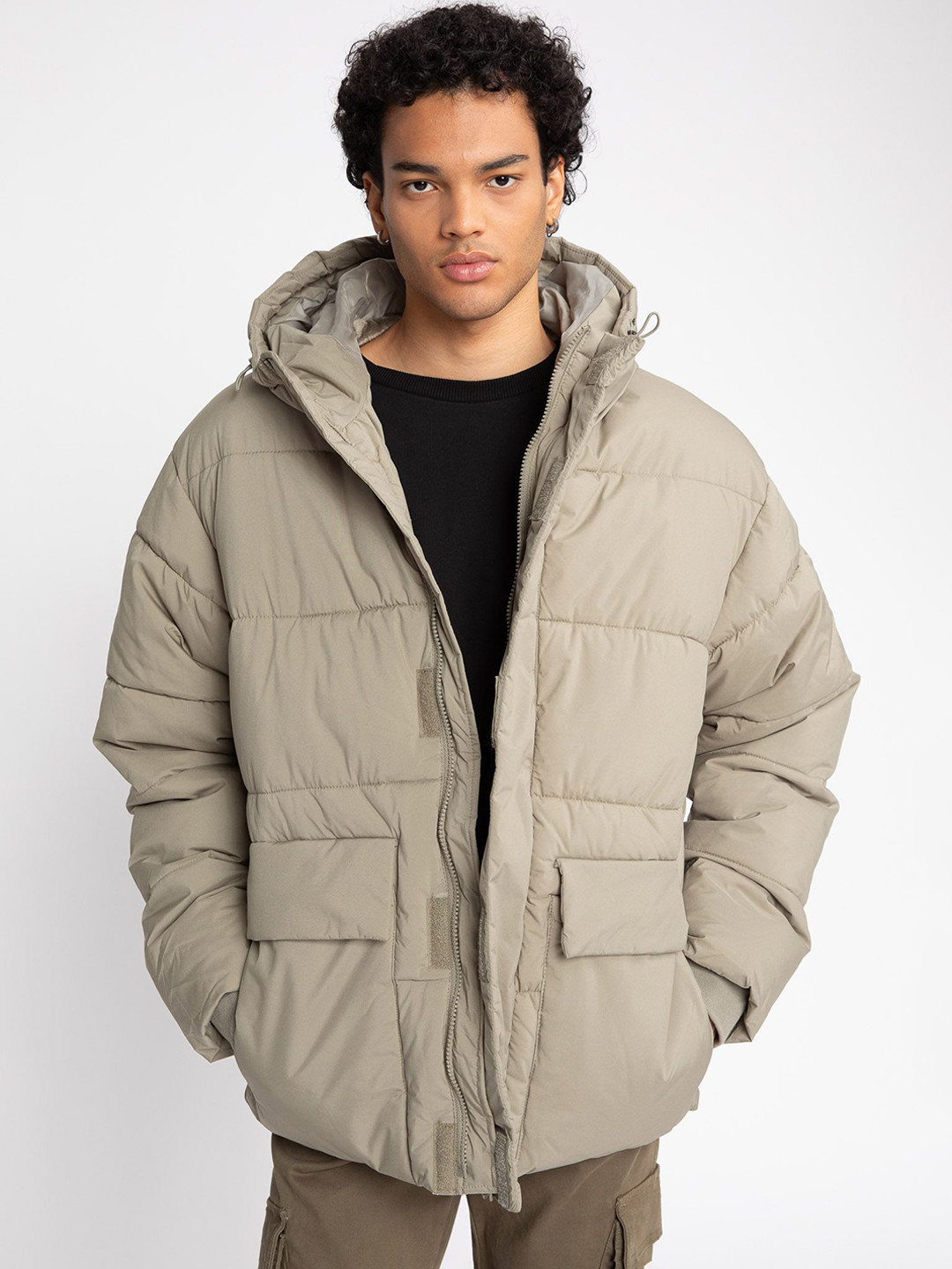 

DeFacto Men Puffer Jacket, Na